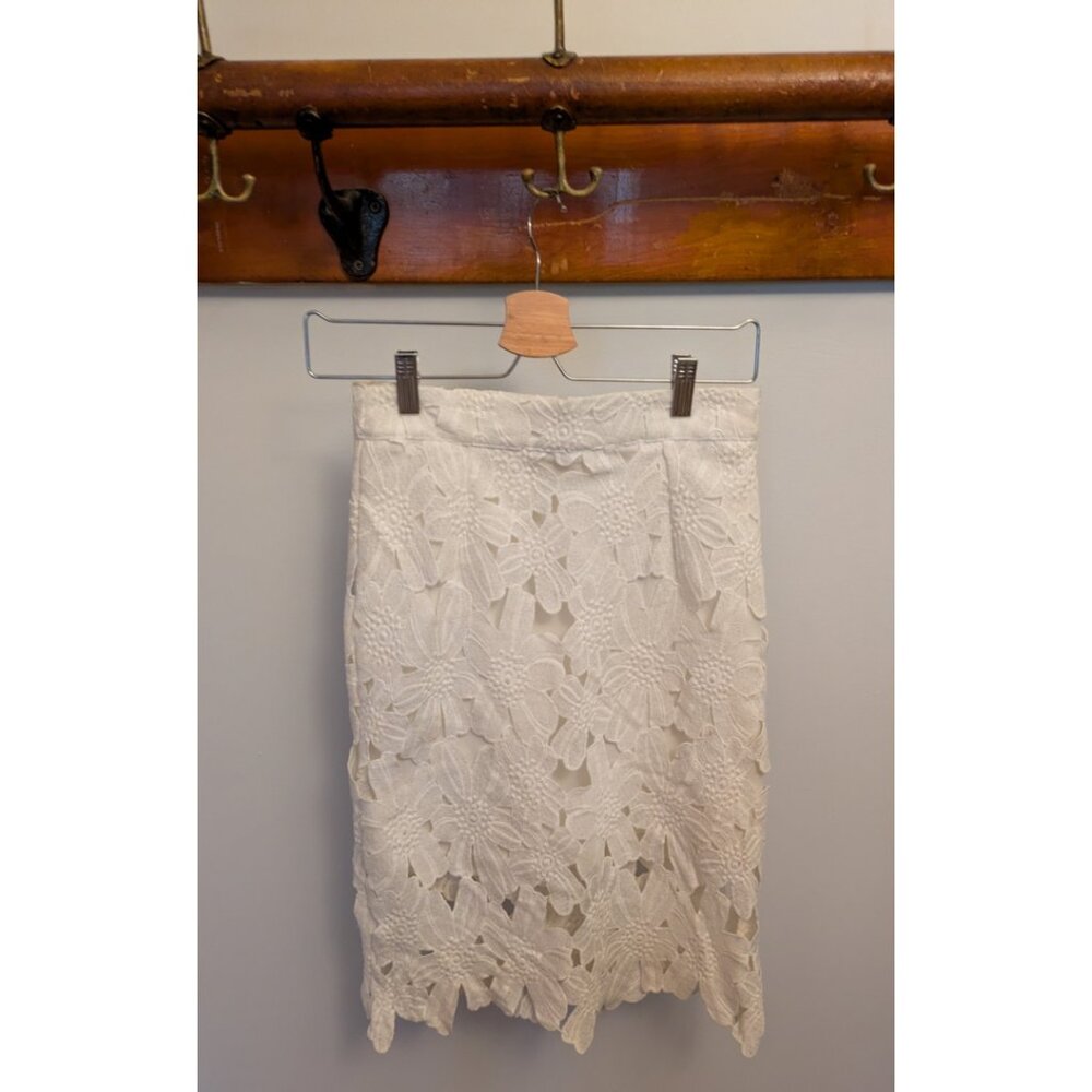Vintage Tobi High Waisted Floral White Eyelet Skirt - Size Small